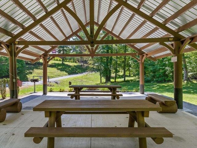 15887 Channel Pointe Drive, Sale Creek, TN 37373