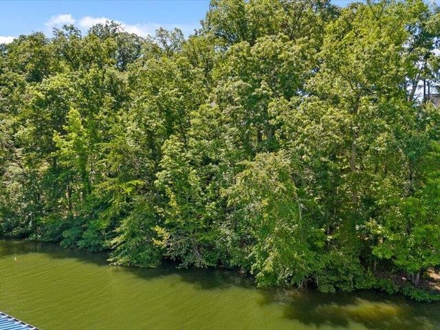15887 Channel Pointe Drive, Sale Creek, TN 37373