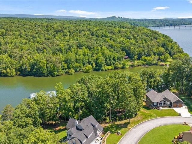 15887 Channel Pointe Drive, Sale Creek, TN 37373