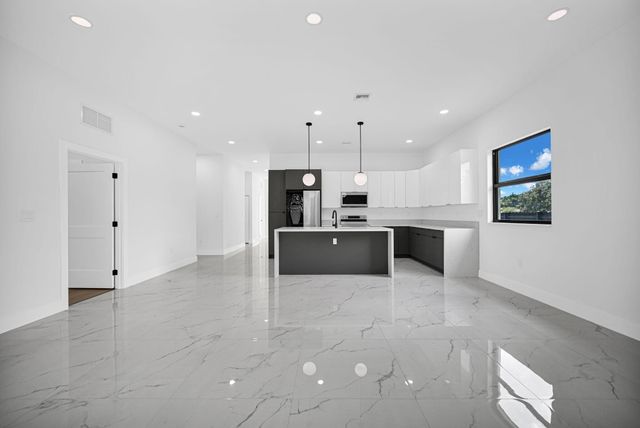 2791 NW 11th Court, Fort Lauderdale, FL 33311