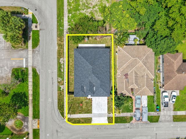 2791 NW 11th Court, Fort Lauderdale, FL 33311