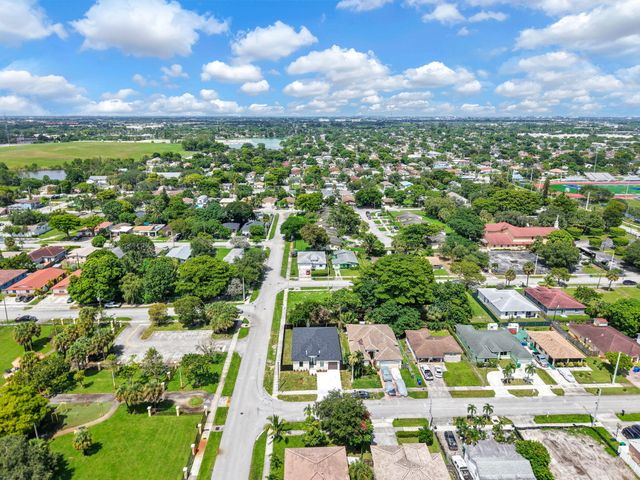2791 NW 11th Court, Fort Lauderdale, FL 33311