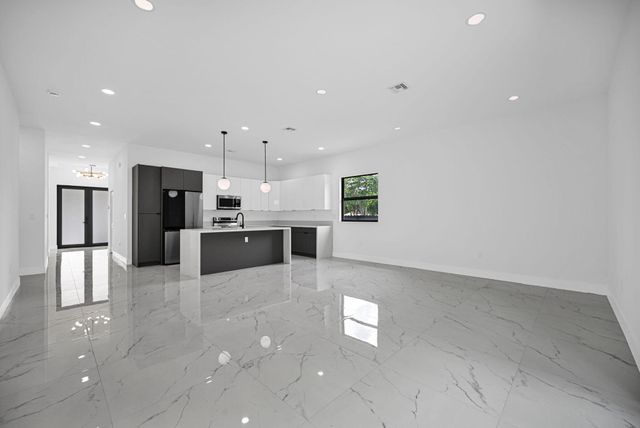 2791 NW 11th Court, Fort Lauderdale, FL 33311