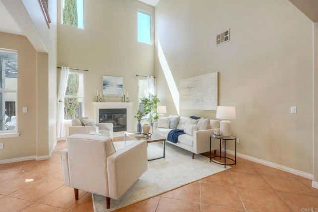 955 Wild Iris Court, San Marcos, CA 92078
