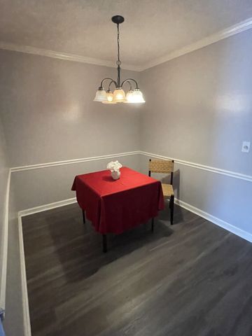 430 Walton Ferry Rd Apt 807, Hendersonville, TN 37075