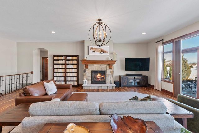 W278N8854 Twin Pine Circle, Hartland, WI 53029