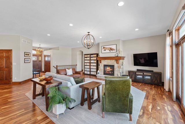 W278N8854 Twin Pine Circle, Hartland, WI 53029