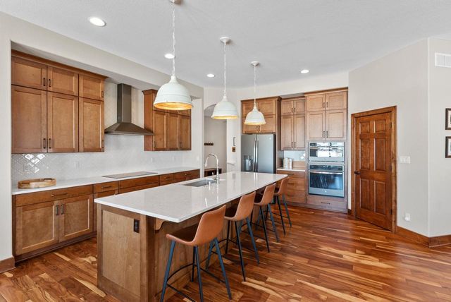 W278N8854 Twin Pine Circle, Hartland, WI 53029