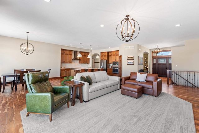 W278N8854 Twin Pine Circle, Hartland, WI 53029