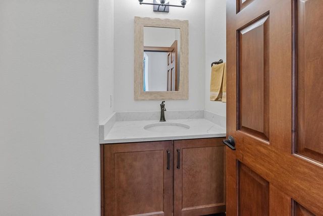 W278N8854 Twin Pine Circle, Hartland, WI 53029