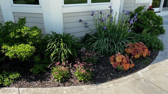 W278N8854 Twin Pine Circle, Hartland, WI 53029