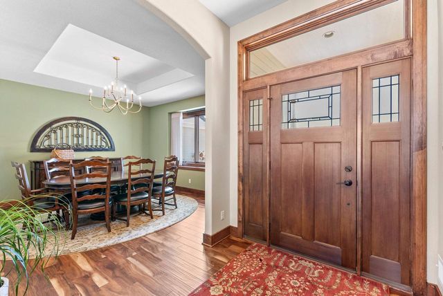 W278N8854 Twin Pine Circle, Hartland, WI 53029