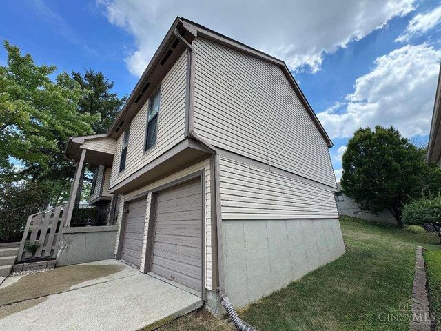 5299 FIELDSTONE Court W, West Chester, OH 45069