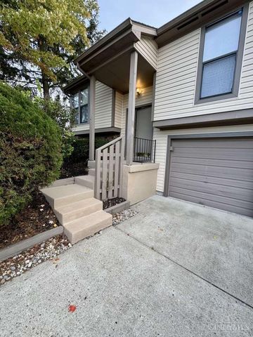 5299 FIELDSTONE Court W, West Chester, OH 45069