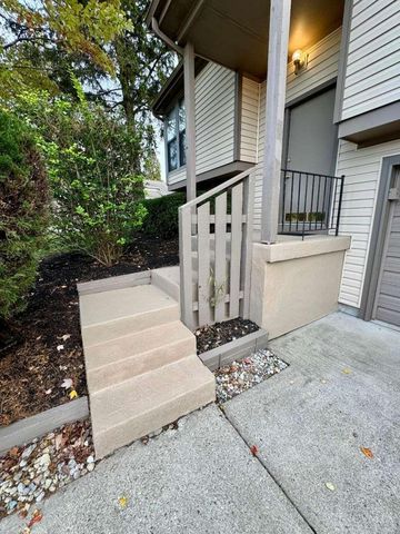 5299 FIELDSTONE Court W, West Chester, OH 45069