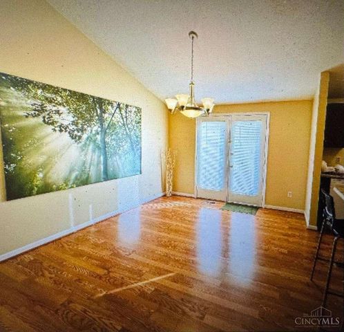 5299 FIELDSTONE Court W, West Chester, OH 45069