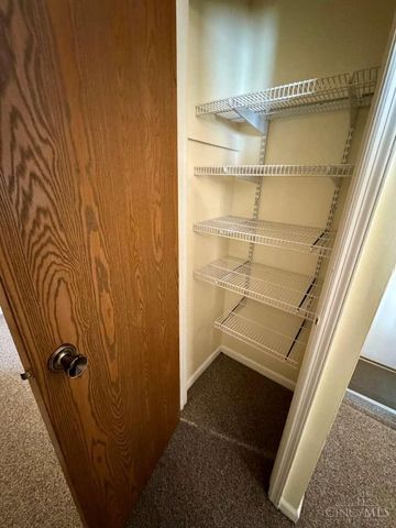 5299 FIELDSTONE Court W, West Chester, OH 45069