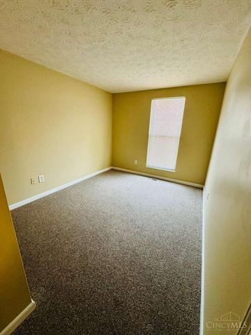 5299 FIELDSTONE Court W, West Chester, OH 45069