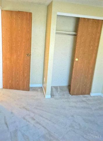 5299 FIELDSTONE Court W, West Chester, OH 45069