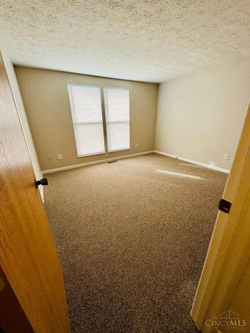 5299 FIELDSTONE Court W, West Chester, OH 45069