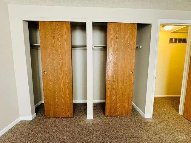 5299 FIELDSTONE Court W, West Chester, OH 45069