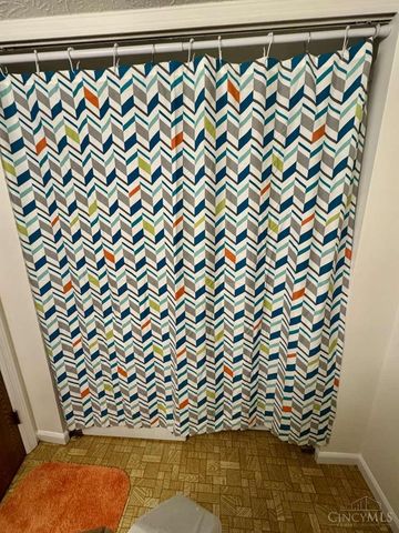 5299 FIELDSTONE Court W, West Chester, OH 45069