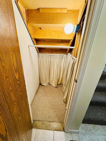 5299 FIELDSTONE Court W, West Chester, OH 45069