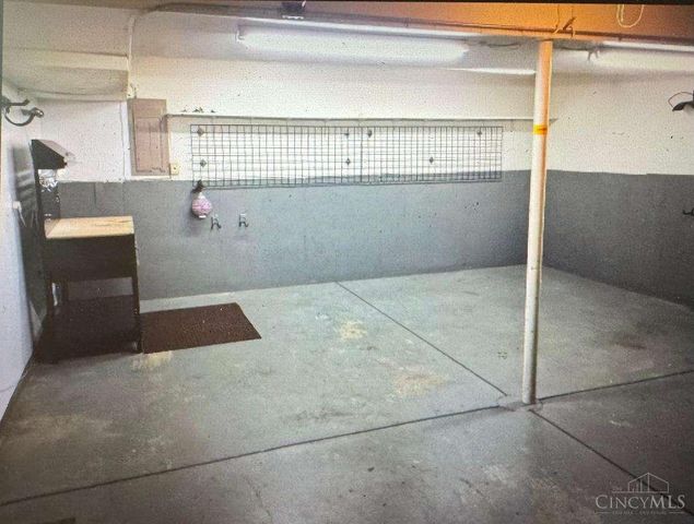 5299 FIELDSTONE Court W, West Chester, OH 45069