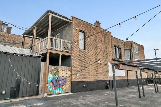 3708 W Roosevelt Road, Chicago, IL 60624