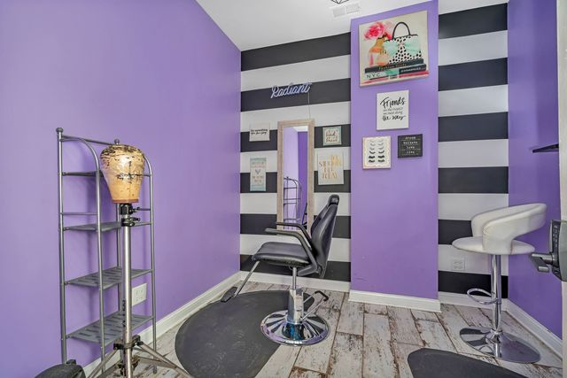 3708 W Roosevelt Road, Chicago, IL 60624