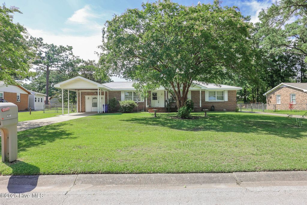 419 Scott Avenue, Jacksonville, NC 28546