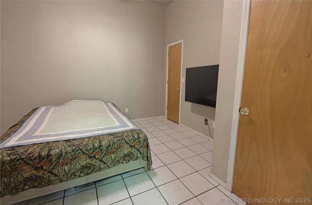 13544 N Shoreline Drive, Hulbert, OK 74441