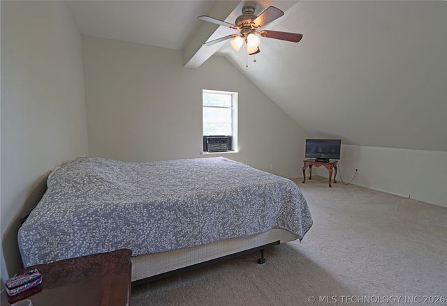 13544 N Shoreline Drive, Hulbert, OK 74441