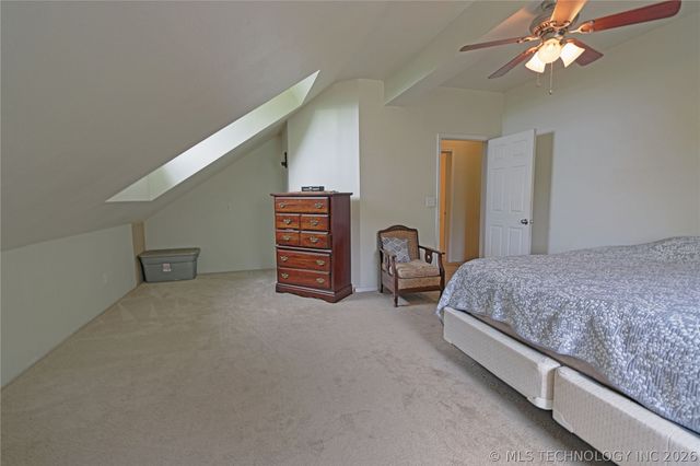 13544 N Shoreline Drive, Hulbert, OK 74441