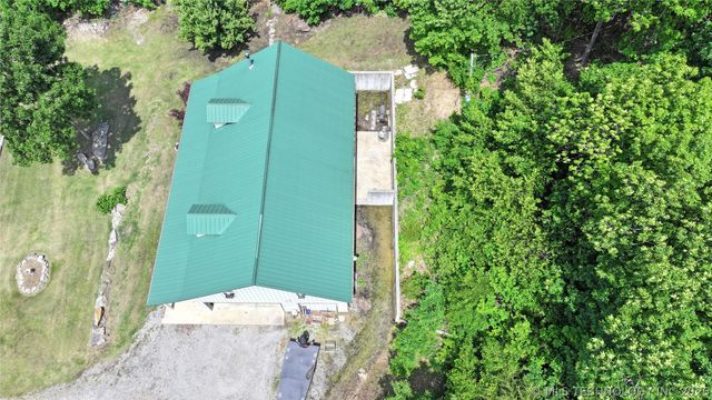 13544 N Shoreline Drive, Hulbert, OK 74441