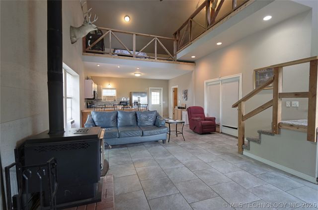 13544 N Shoreline Drive, Hulbert, OK 74441