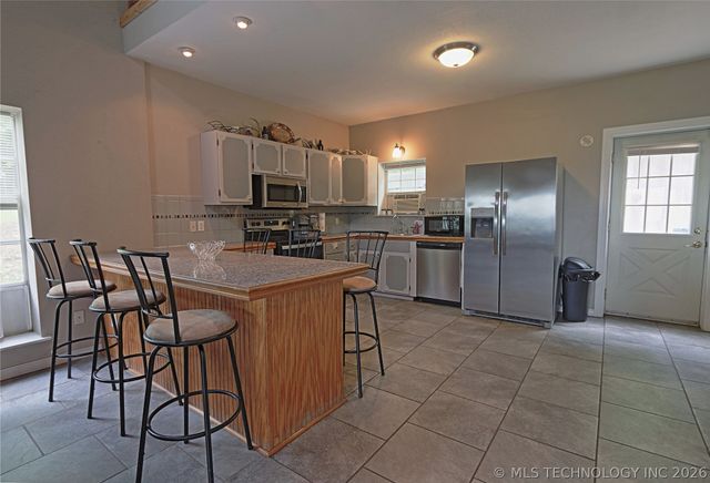 13544 N Shoreline Drive, Hulbert, OK 74441