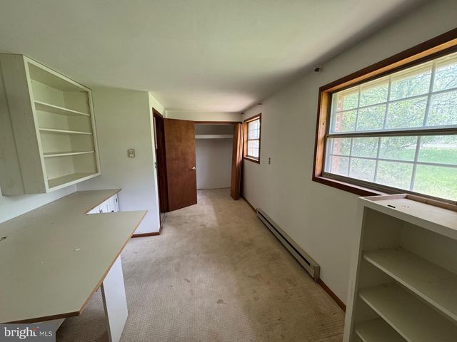 715 HEMPFIELD HILL, Columbia, PA 17512