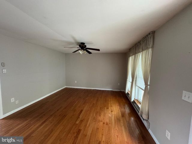 715 HEMPFIELD HILL, Columbia, PA 17512