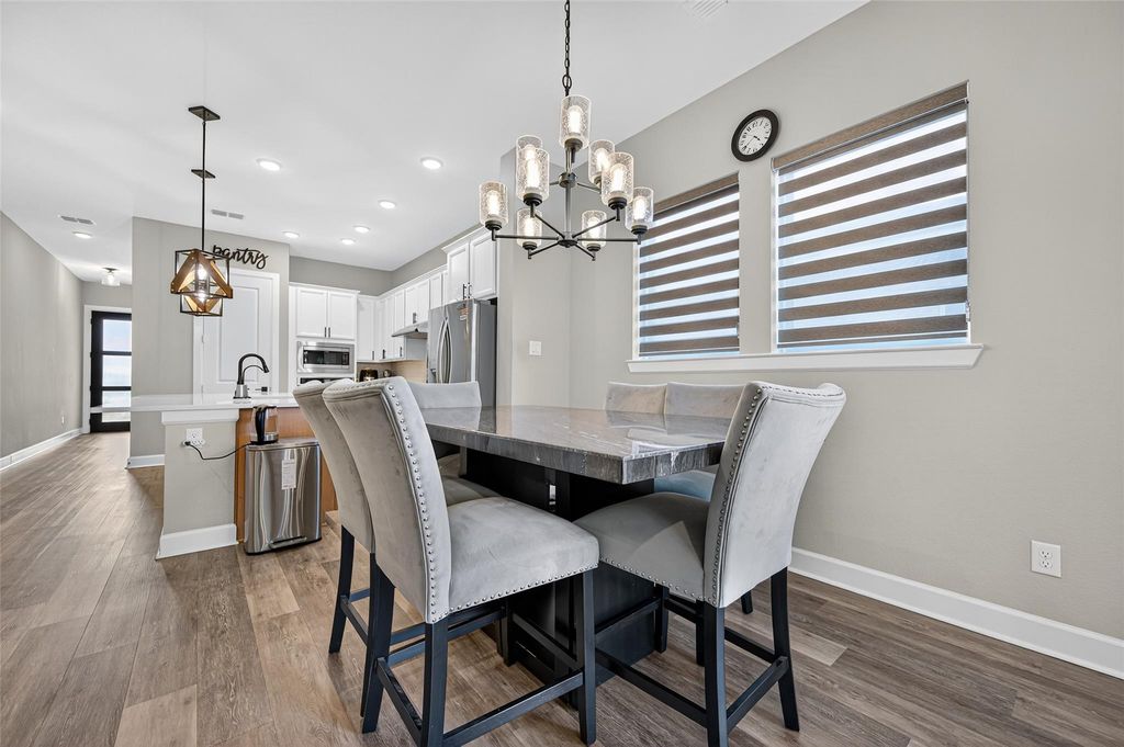 Image 19 of property listing at 419 Pure Parsley Path, Richmond, TX 77406