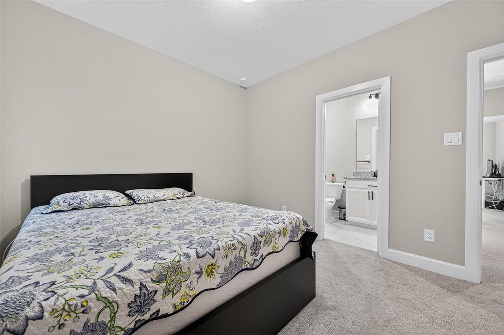 Image 24 of property listing at 419 Pure Parsley Path, Richmond, TX 77406