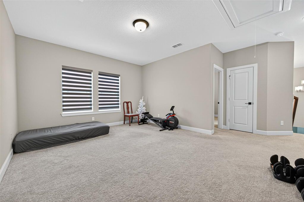 Image 27 of property listing at 419 Pure Parsley Path, Richmond, TX 77406