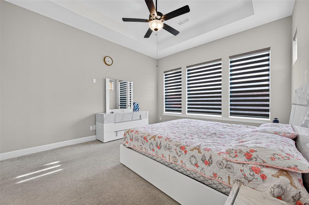 Image 37 of property listing at 419 Pure Parsley Path, Richmond, TX 77406