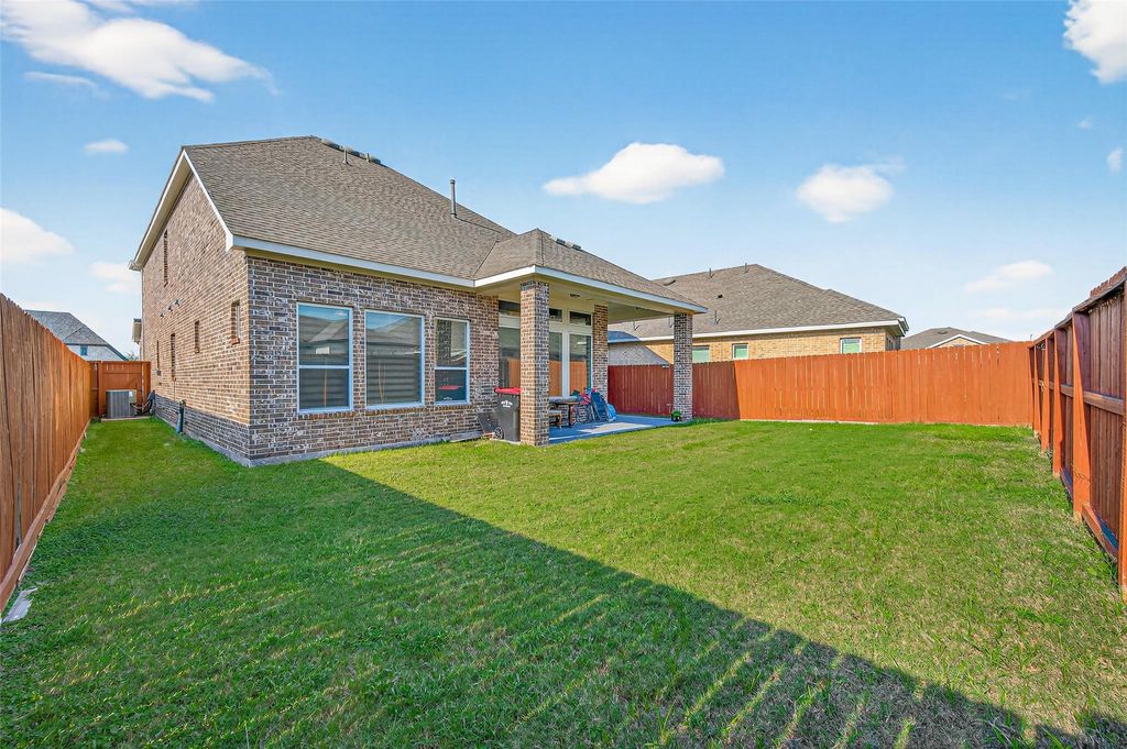 Image 44 of property listing at 419 Pure Parsley Path, Richmond, TX 77406