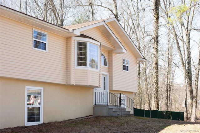 212 Rhinecliff Road, Rhinebeck, NY 12572