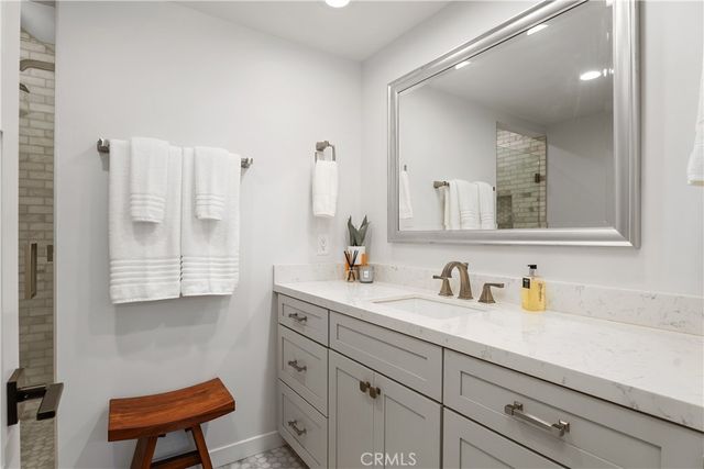 5112 Kingscross, Westminster, CA 92683
