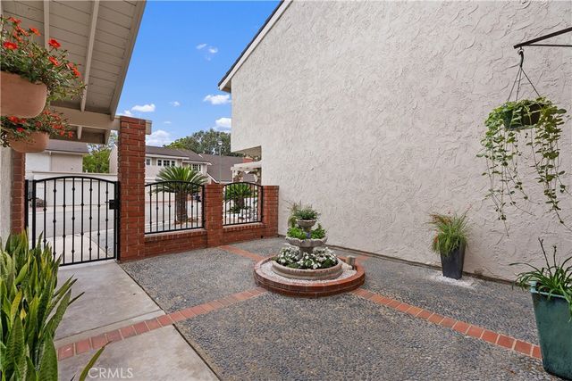 5112 Kingscross, Westminster, CA 92683