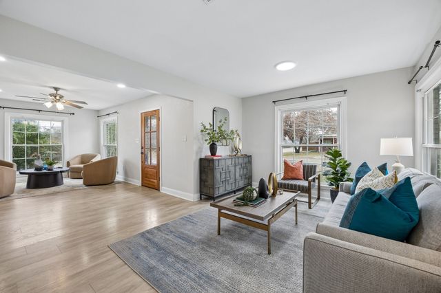 639 Nottingham Drive, Richardson, TX 75080