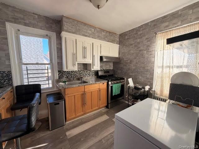 105-52 88th Street, Ozone Park, NY 11417