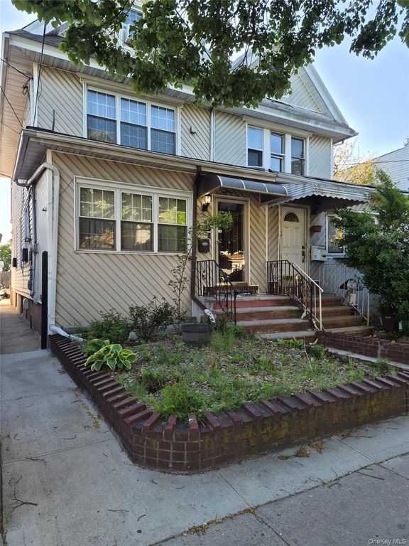 105-52 88th Street, Ozone Park, NY 11417